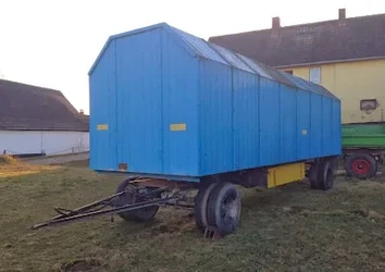 Blauer%2520VEB%2520Bauwagen.webp Blauer%2520VEB%2520Bauwagen.webp
